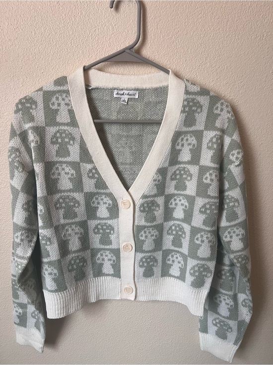 Derek Heart Sweaters - Derek Heart Sage and White Mushroom Jacquard Cropped Cardigan